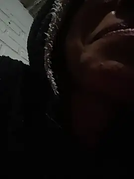 YeseniaRodriguez3 online show from November 8, 12:26 am