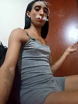 chairahot2 online show from January 10, 3:33 am