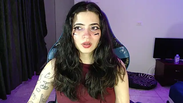 Annagoth  online show from June 20, 2:37 am