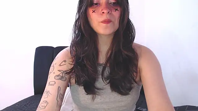 Annagoth  online show from July 13, 4:24 am