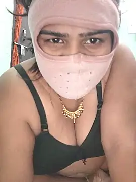 CUTE-GIRL-1 online show from May 19, 10:00 am