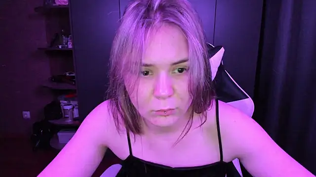 sophia lix online show from November 11, 5:43 pm