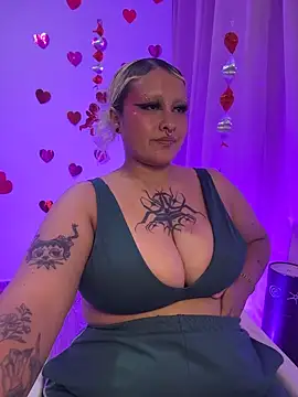 pinkbaddie777 online show from February 8, 7:56 am