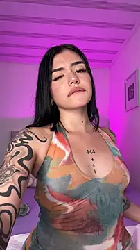 VioletEvanzz online show from November 19, 12:21 am