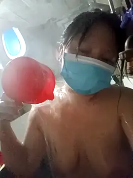 yoyo-mi online show from March 4, 10:44 am