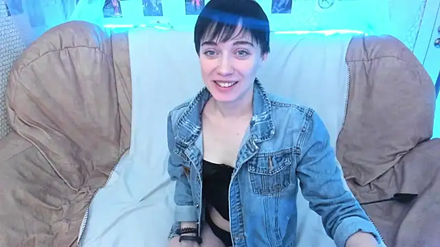 ErickaFetish online show from January 7, 5:27 pm