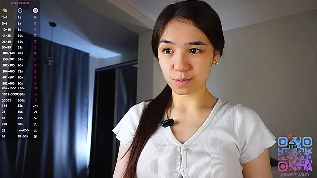 KiraAbling online show from February 18, 3:11 pm