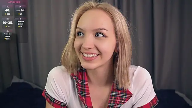 VetaManhardt online show from April 17, 11:29 pm