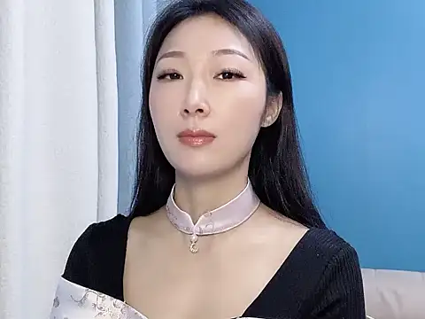 ella55-- online show from November 17, 5:19 am