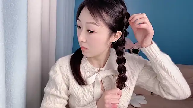 ella55-- online show from March 20, 1:10 am