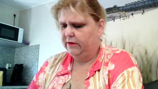 Sylviastar46 online show from March 18, 8:41 am