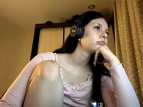 AnGallo online show from November 30, 6:23 pm