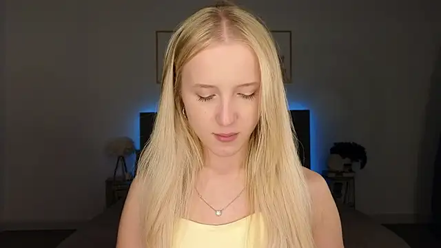 adele armass online show from August 1, 11:18 pm