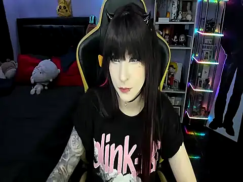 Yummy dark online show from February 25, 4:44 am