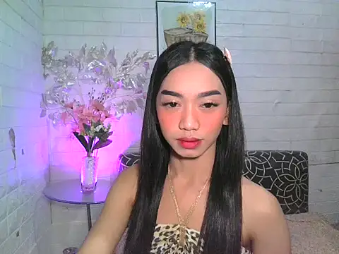 queensilver online show from November 5, 8:14 pm