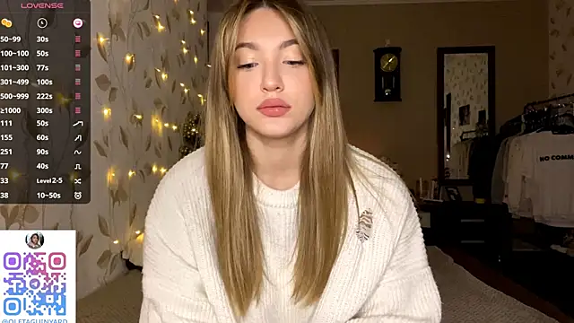 OrethaEredia online show from December 16, 5:08 pm