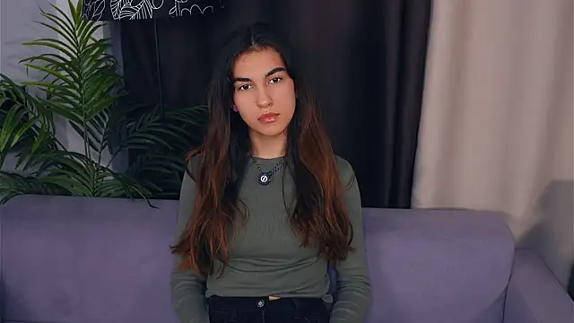 JoelleAter online show from November 1, 2:21 pm