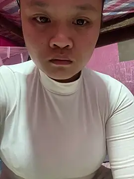 anhanh000 online show from November 3, 10:52 am