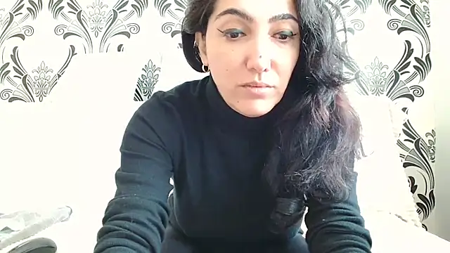 CharmingPearl online show from March 4, 8:43 am