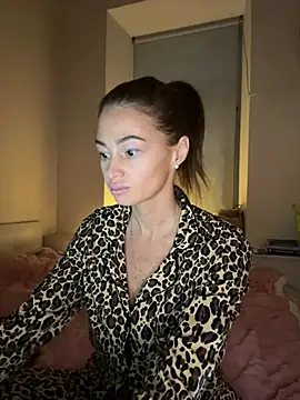 Sindy Energy online show from February 3, 4:34 pm