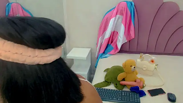 horny bri  online show from December 20, 1:26 pm