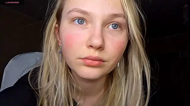 KarinRobertson online show from February 16, 5:13 pm