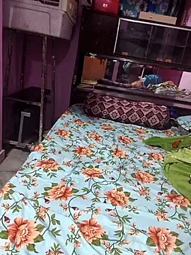 hyd couple7878 online show from February 4, 5:16 pm