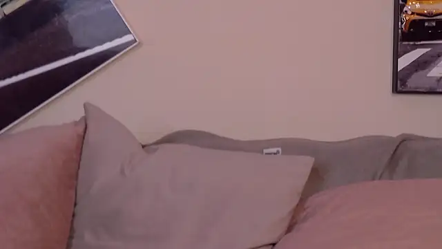 FayeSlate online show from February 24, 5:50 am