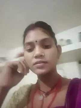 Jooli cuty online show from December 4, 1:02 pm