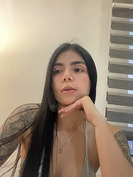 Salome 208 online show from March 5, 11:11 pm