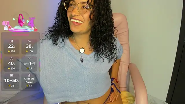 misslya00 online show from December 18, 3:55 am