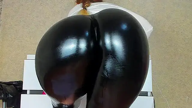 Tykita online show from December 21, 9:13 am