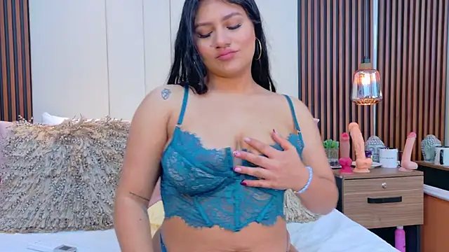 ValeriaMonet online show from December 15, 8:14 pm