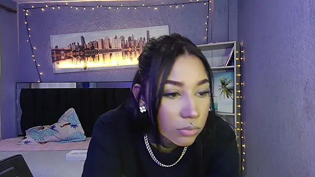 lyam ebony  online show from November 16, 9:15 pm