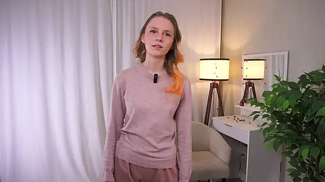 SueSasportas online show from November 9, 1:11 am