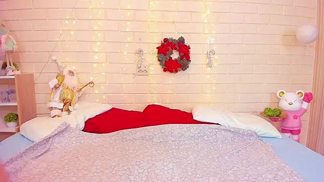 Twin kies online show from February 1, 11:42 am