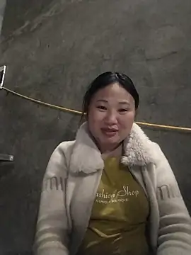 MINSSA502 online show from February 6, 1:58 pm