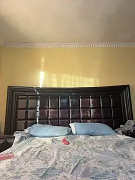 NiaLong21  online show from November 23, 4:08 pm