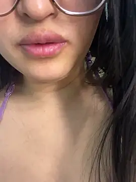 A-886886 online show from March 11, 12:59 am