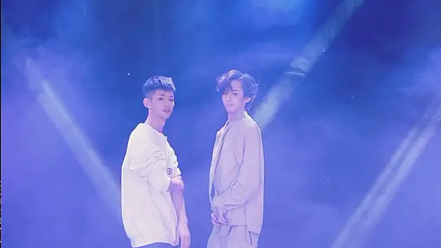 AAA-winner online show from January 19, 4:30 am