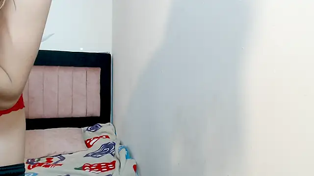 AMARYXS online show from April 6, 9:43 am