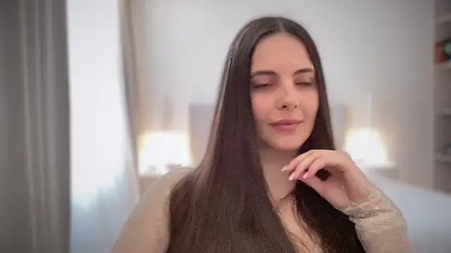 Mylina  online show from April 18, 9:34 am