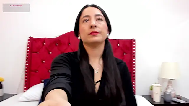 Snapshot of JessicaBacker chatting on November 24, 11:34 am JessicaBacker online show from November 24, 11:34 am