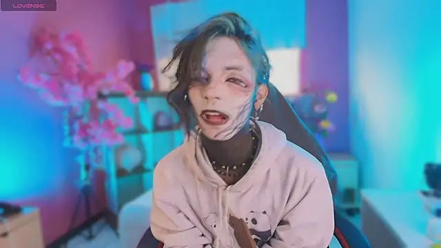 luxiel  online show from March 27, 9:37 pm