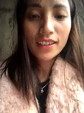 Lin-babyx online show from November 8, 9:25 am