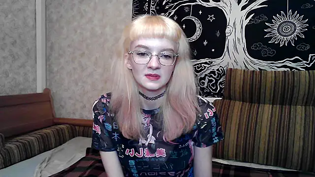 LixLee online show from November 13, 9:25 pm