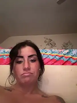 ValayaNoire online show from November 17, 7:58 pm