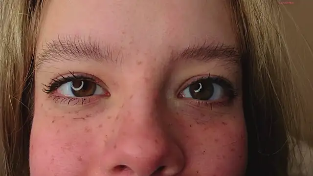 TiffinyMergist online show from February 6, 7:17 pm