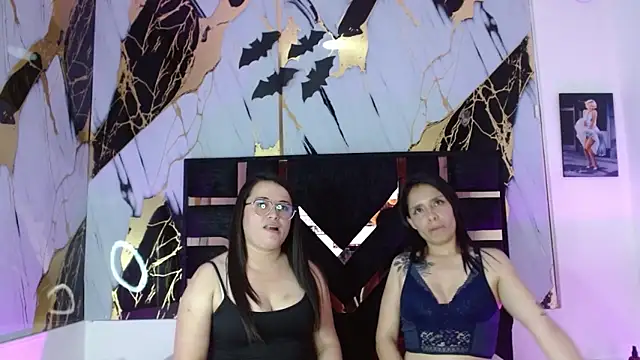 goldentemptationcs online show from November 11, 11:02 pm