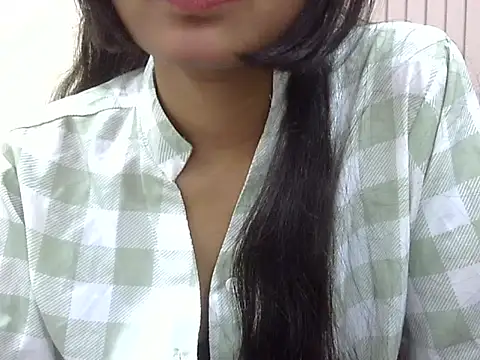 SEXY PRIYA83 online show from December 5, 5:58 pm